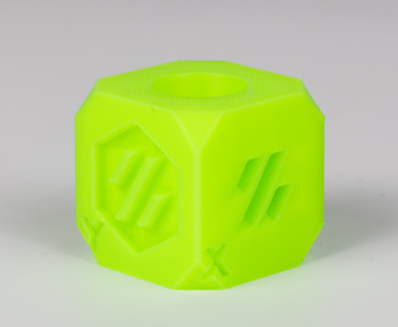 Фото 7 - Зеленый Неоновый флуоресцентный пла плюс пластик для 3D принтера ☼1кг☼1.75мм